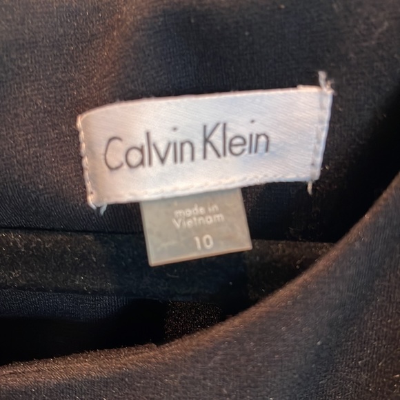 Medium Black/White Calvin Klein Dress - Picture 2 of 4